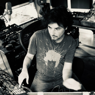 Amon Tobin profile image